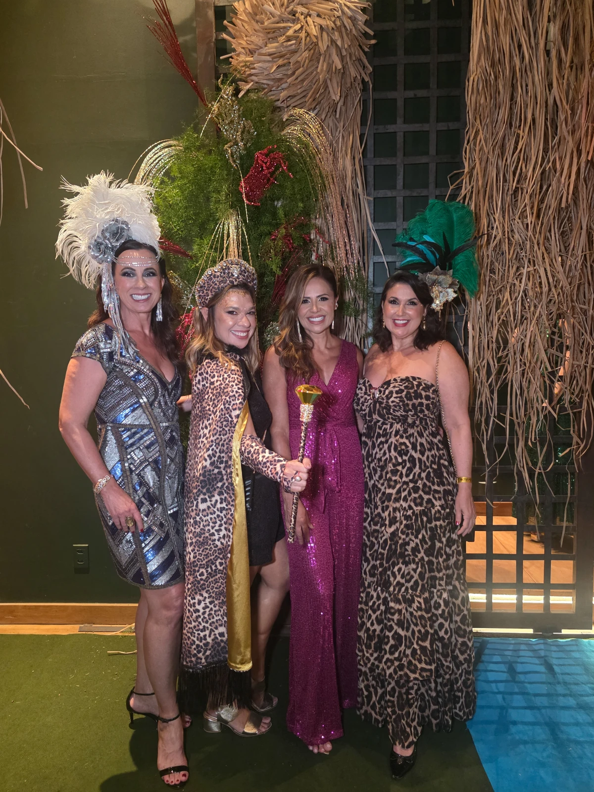 Luciana Almeida, Andréia Lopes, Vivi Anselmé e Renata Rasseli