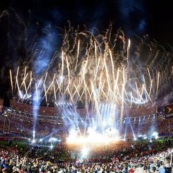 O impacto do cantor porto-riquenho, presente no evento esportivo mais importante dos Estados Unidos, vai muito além da música, trazendo ao público temas relacionados à política, questões de gênero e identidade.