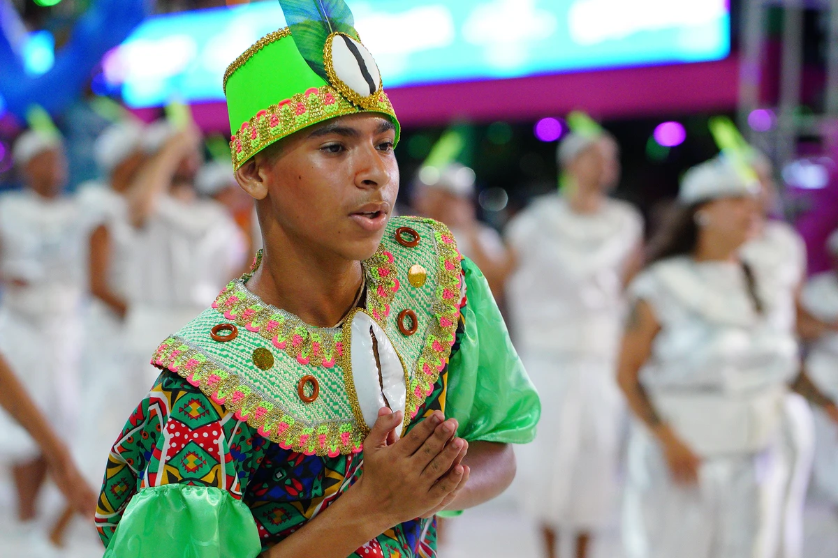 Confira o desfila da Imperatriz do Forte no Carnaval 2026 por Fernando Madeira