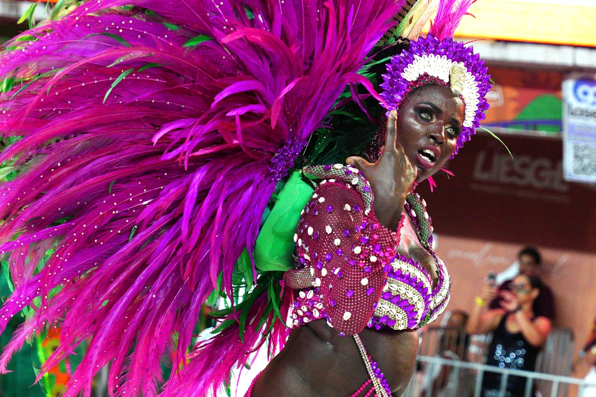 Confira o desfila da Imperatriz do Forte no Carnaval 2026 por Fernando Madeira