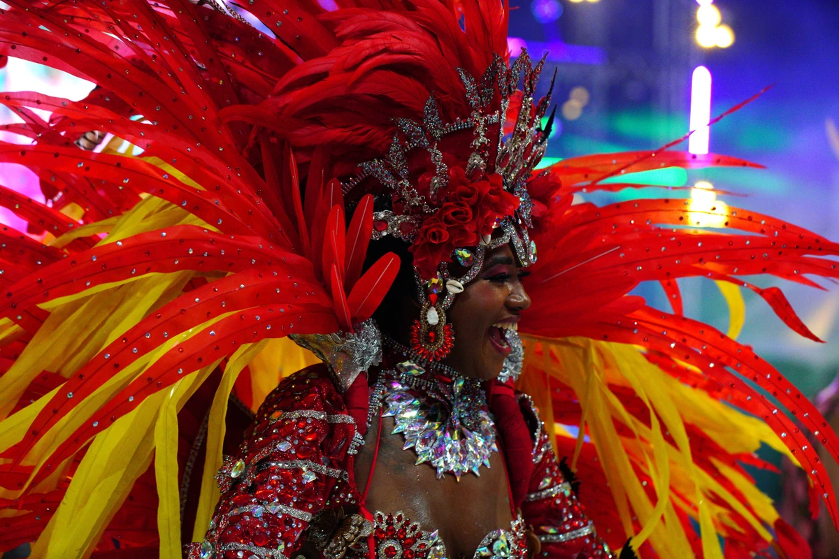 Confira o desfile da Imperatriz do Forte no Carnaval 2026 por Fernando Madeira