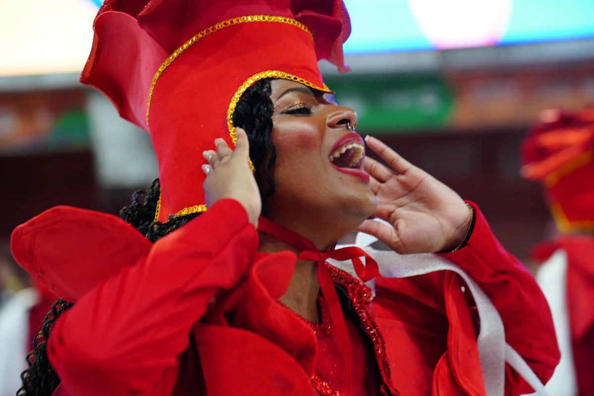 Confira o desfile da Jucutuquara no Carnaval 2026 por Fernando Madeira