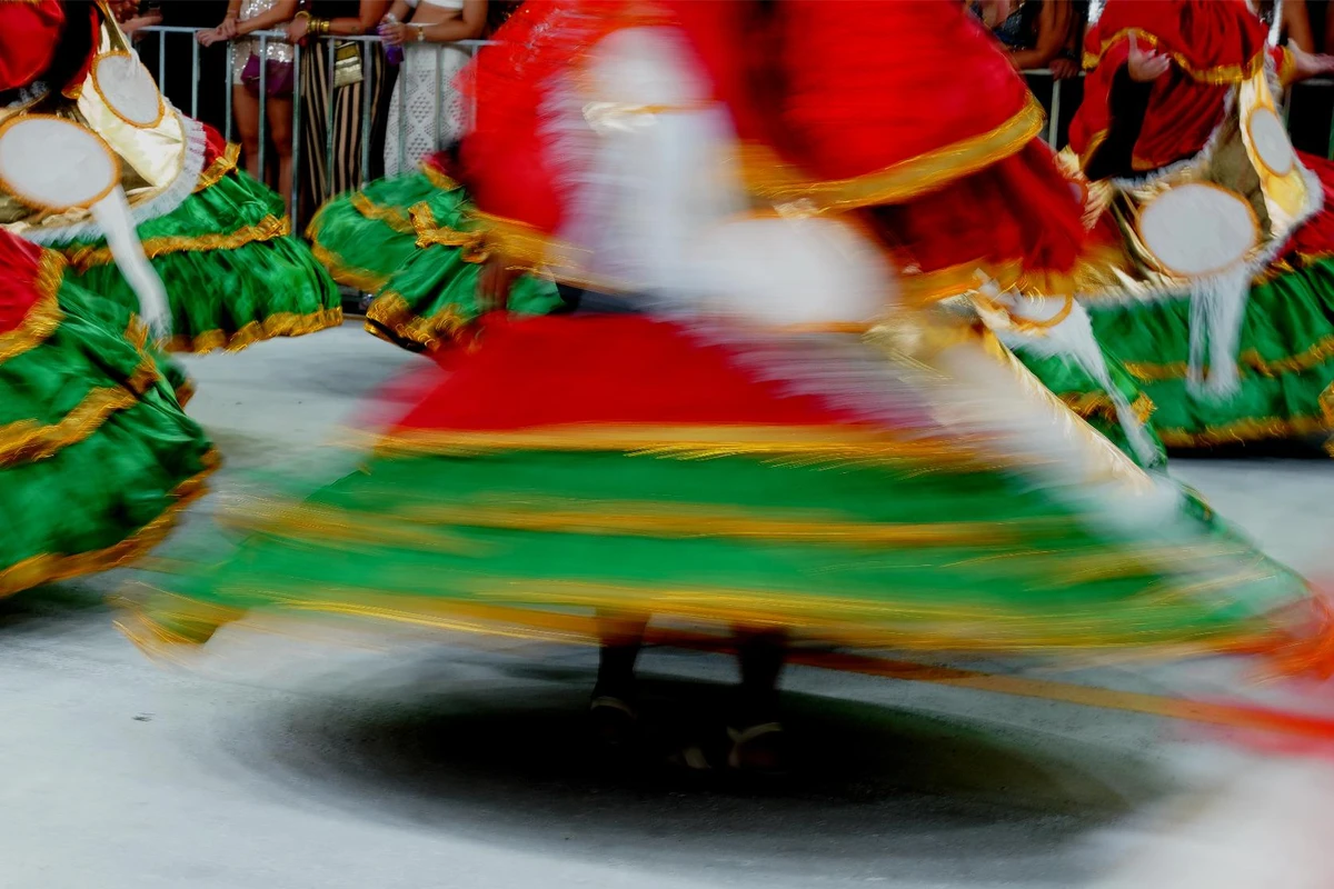 Confira o desfile da Jucutuquara no Carnaval 2026 por Fernando Madeira