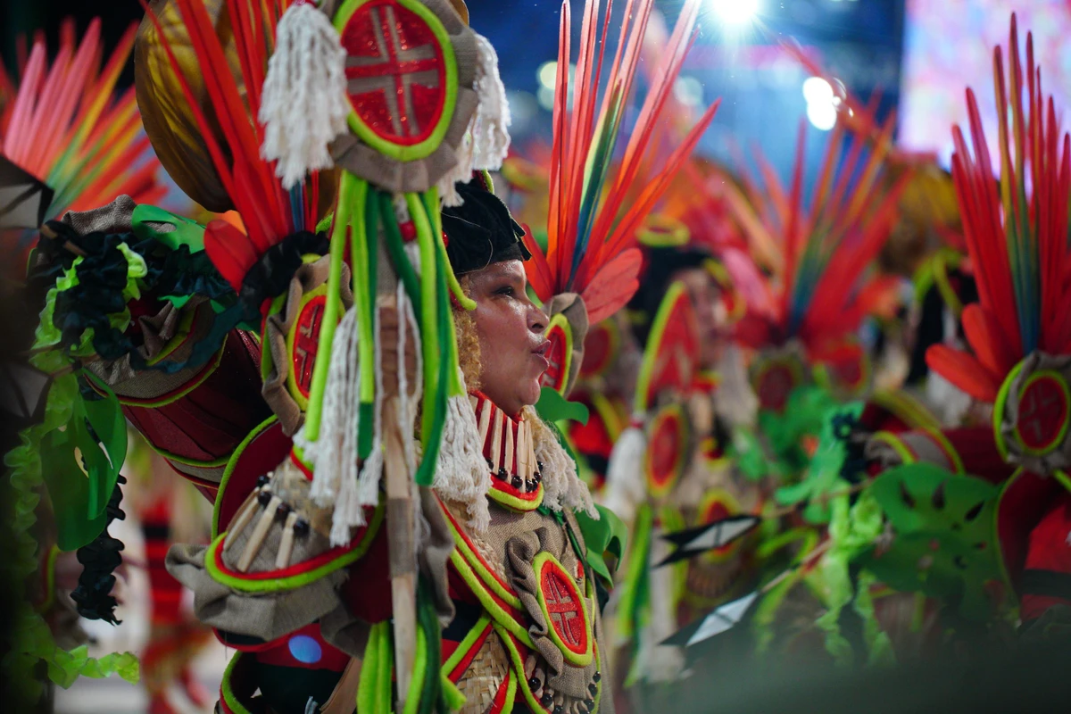 Confira o desfila da MUG no Carnaval 2026 por Fernando Madeira