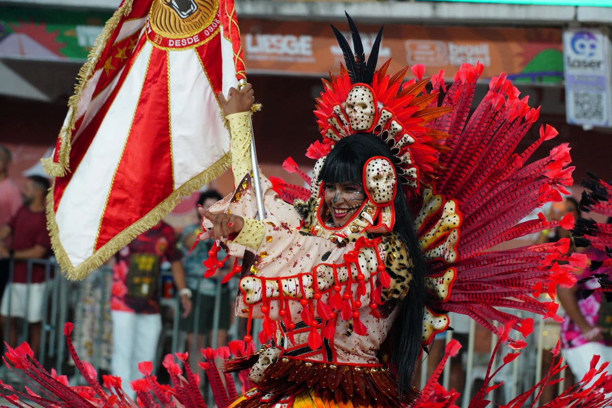 Confira o desfile da MUG no Carnaval 2026