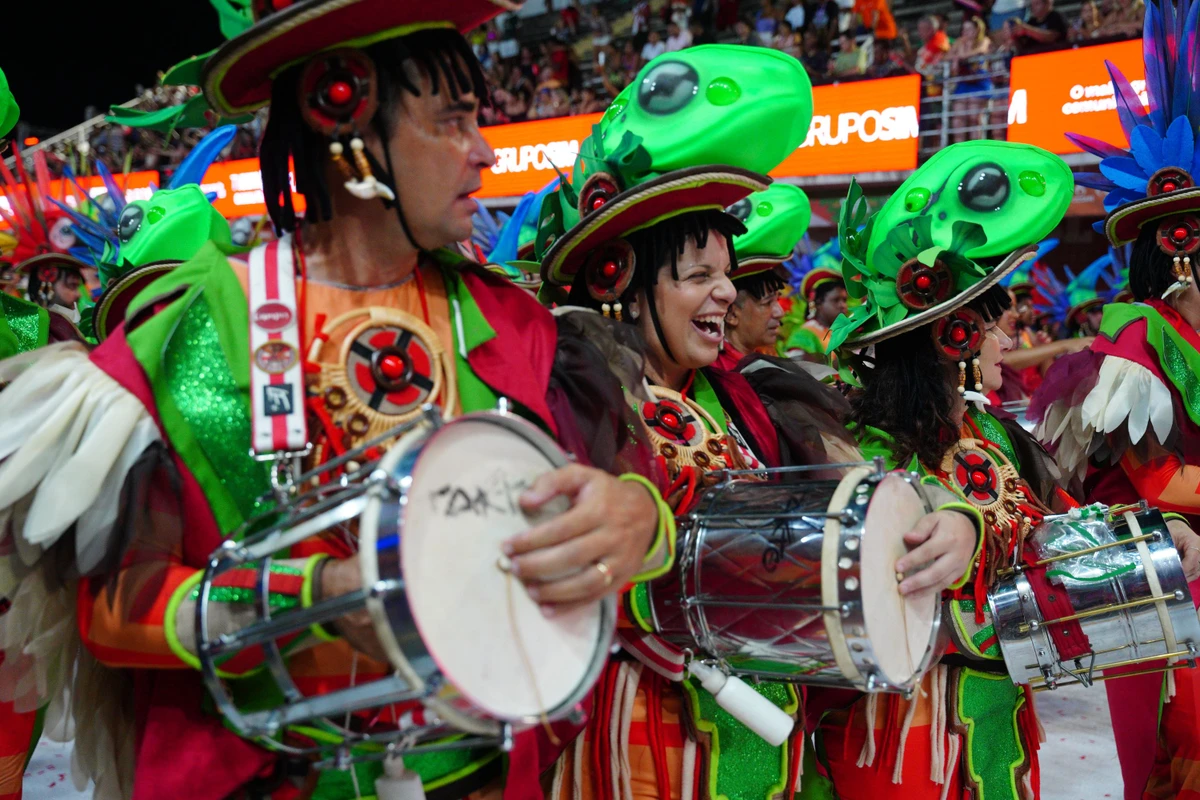 Confira o desfila da MUG no Carnaval 2026 por Fernando Madeira