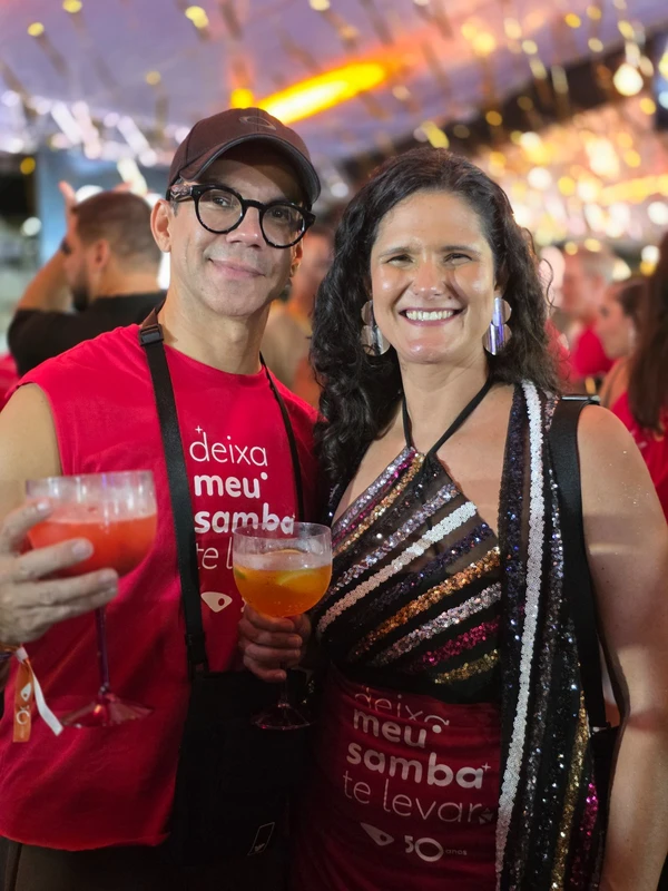 Léo Davel e Lethicia Ribeiro