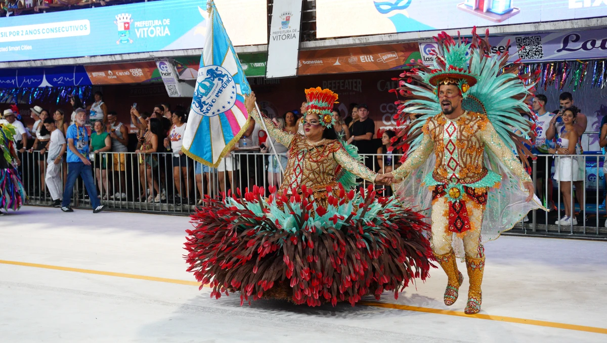 Novo Império por Ricardo Medeiros