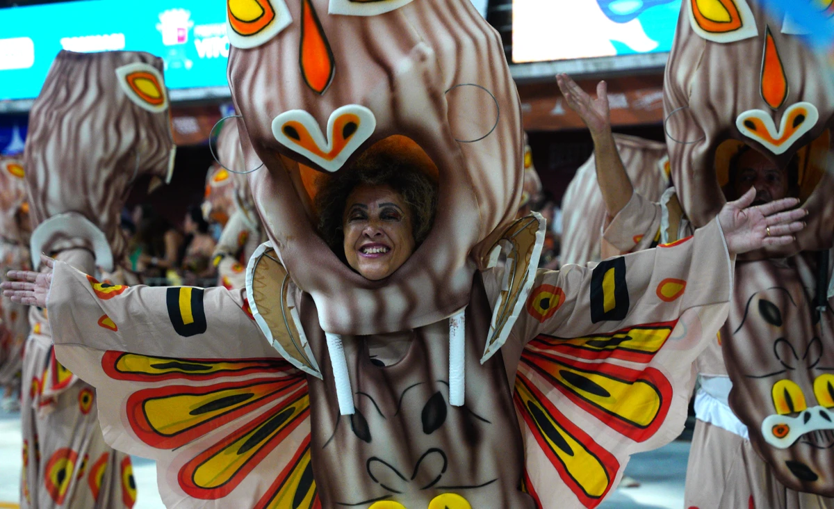 Novo Império por Ricardo Medeiros