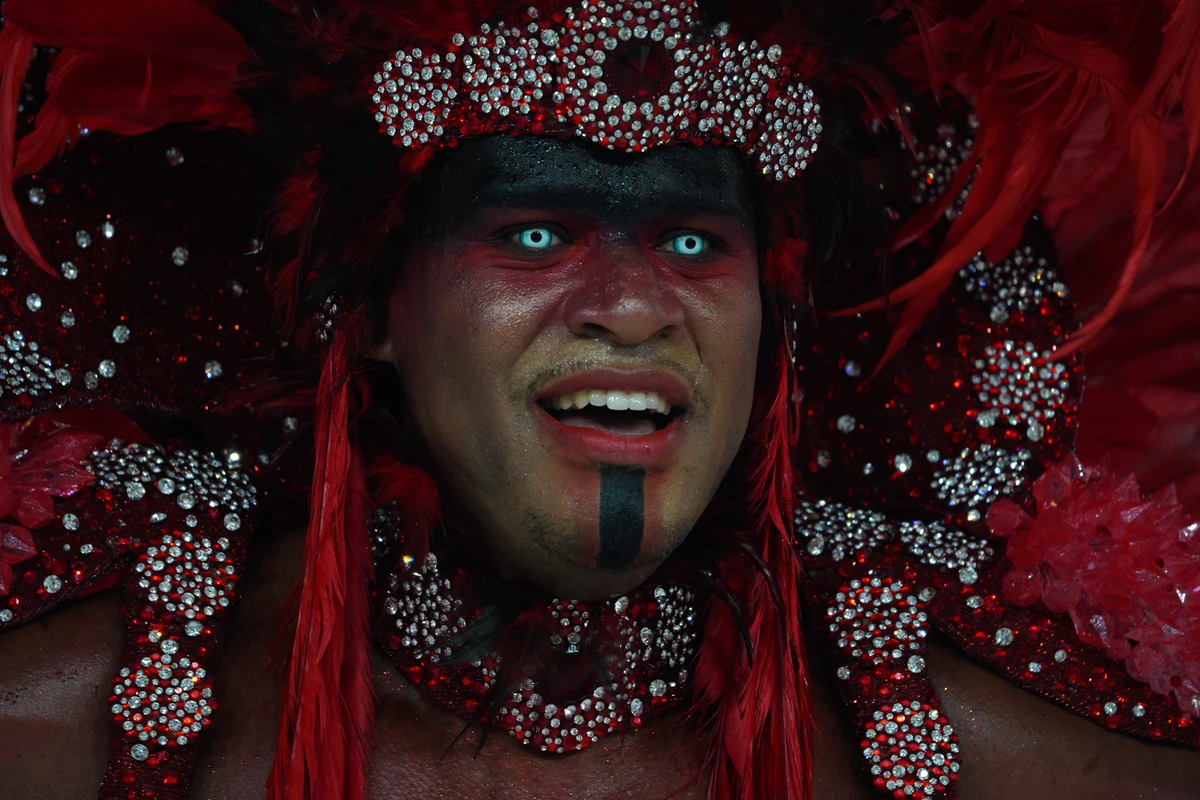 Novo Império por Ricardo Medeiros