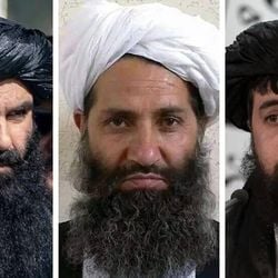 Uma investigação realizada ao longo de um ano pelo Serviço Afegão da BBC identificou dois grupos distintos dentro da liderança do Talebã: um leal ao líder supremo Hibatullah Akhundzada na cidade de Kandahar e outro desafiando regras como proibir a internet, em Cabul