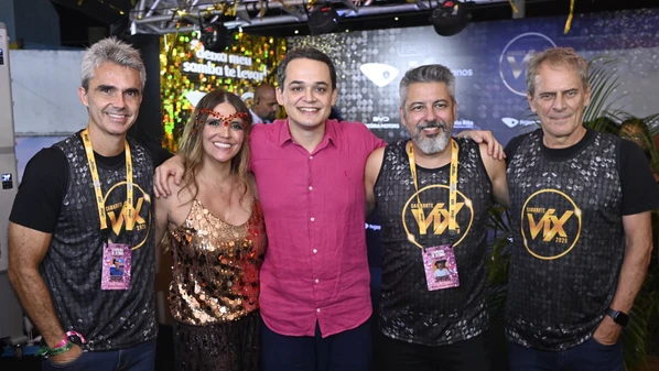 O prefeito de Vitória Lorenzo Pazolini e o presidente da Assembleia Legislativa passaram pelo espaço da TV Gazeta, neste sábado (07), no Sambão do Povo