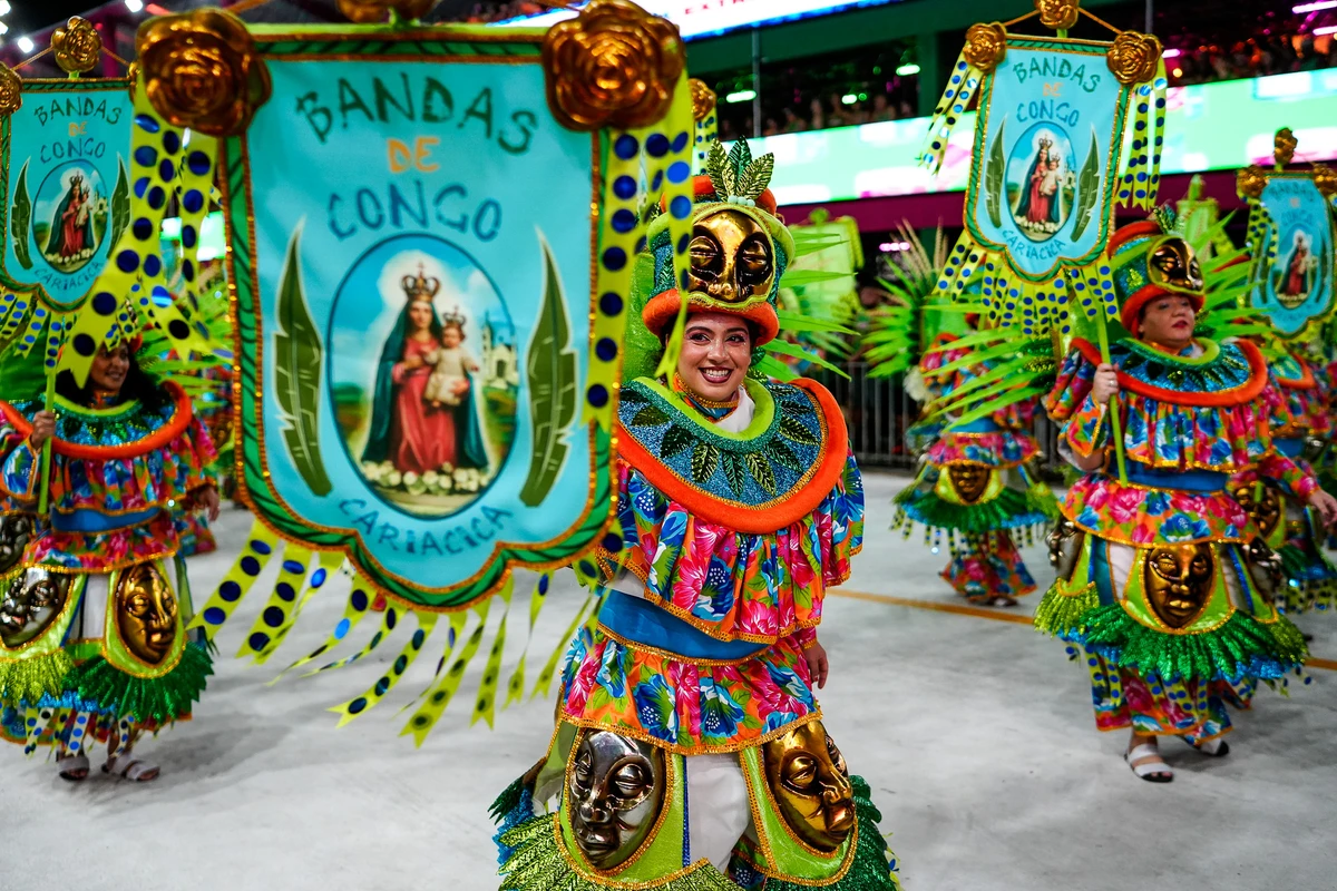 Desfile da escoa de Samba Independente de Boa Vista no Sambão do Povo por Vitor Jubini