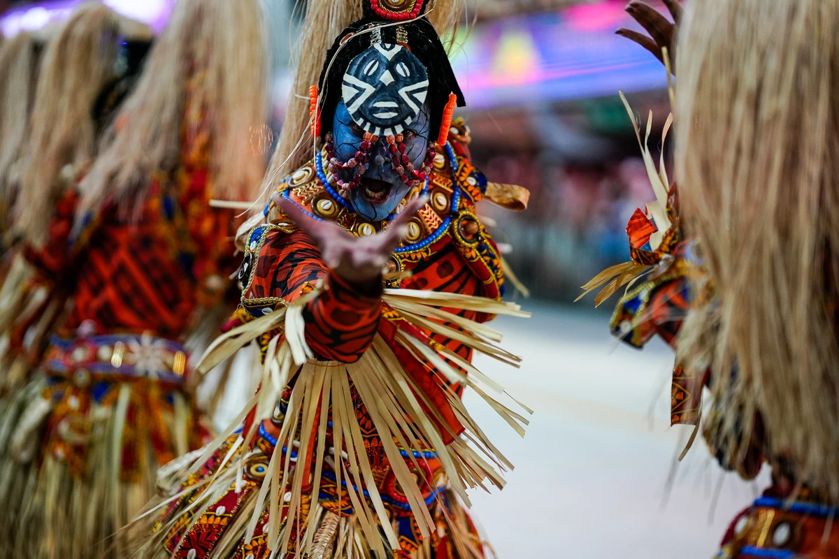 Desfile da escoa de Samba Independente de Boa Vista no Sambão do Povo por Vitor Jubini