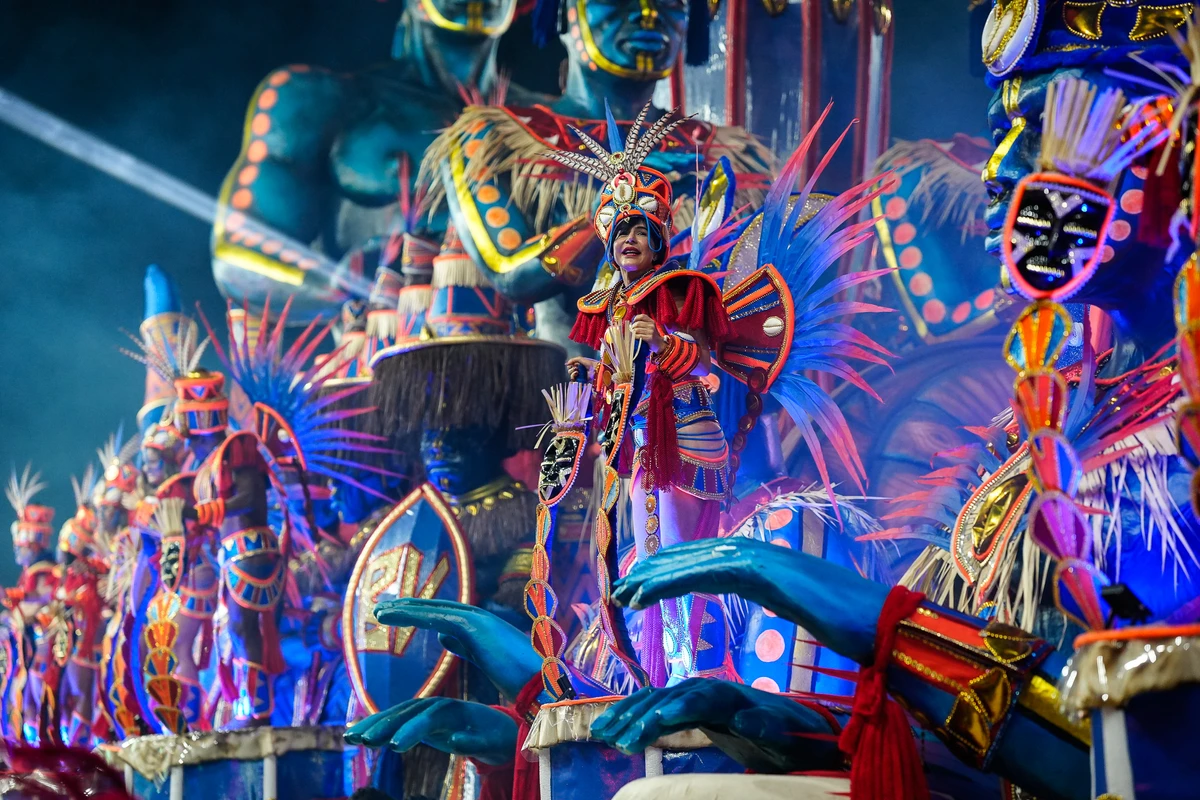 Desfile da escoa de Samba Independente de Boa Vista no Sambão do Povo por Vitor Jubini