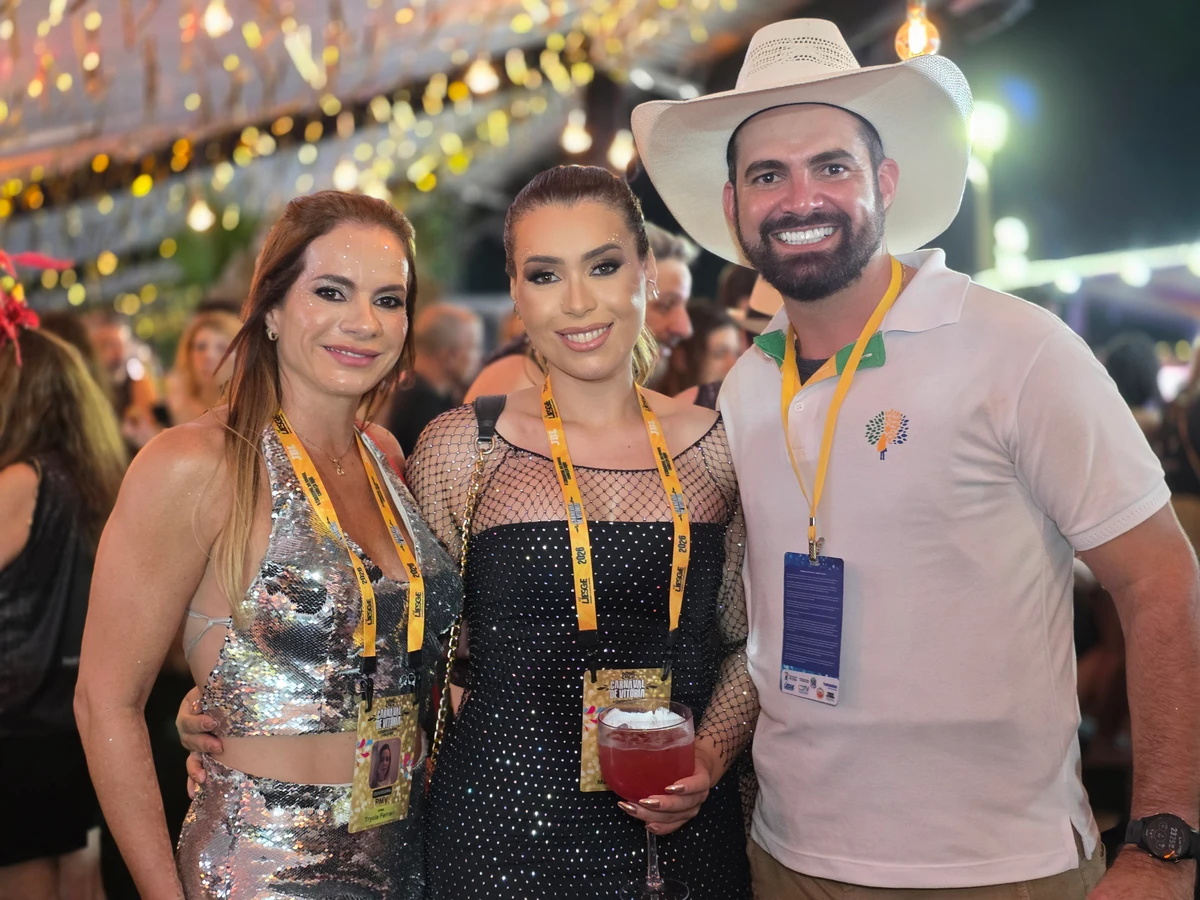 Trycia Ferrari, Mariana Mariano e Pablo Muribeca