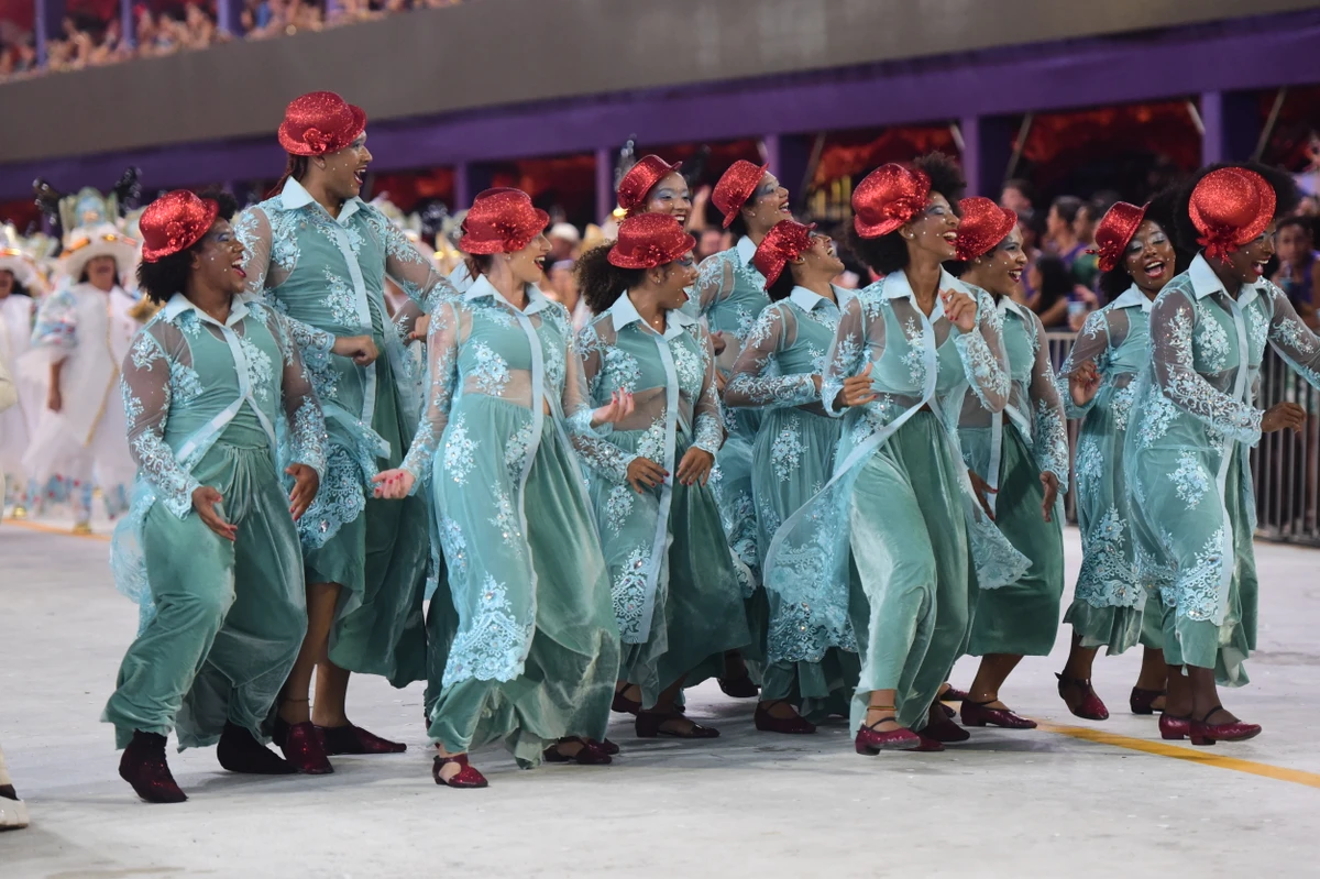 Confira o desfile da Escola de Samba Unidos DA Piedade no Carnaval 2026 por Carlos Alberto Silva