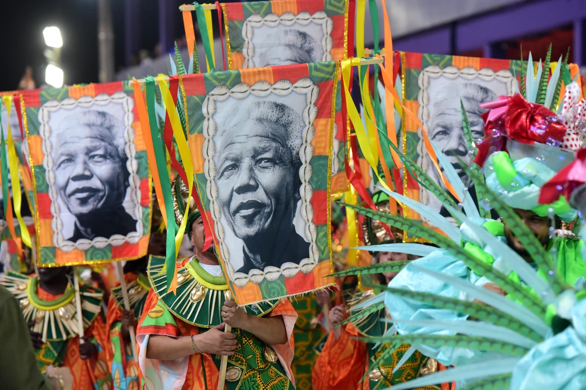 Confira o desfile da Escola de Samba Unidos DA Piedade no Carnaval 2026 por Carlos Alberto Silva