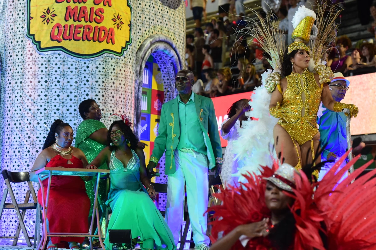 Confira o desfile da Escola de Samba Unidos DA Piedade no Carnaval 2026 por Carlos Alberto Silva