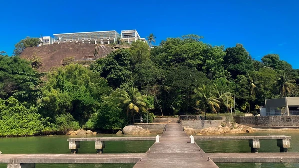 Secretaria do Patrimônio da União cedeu para o Senac área do píer próximo a hotel; objetivo é adequar espaço para desembarque de passageiros