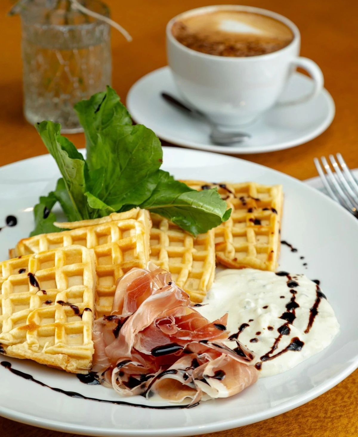 Cafeteria e bistrô Floriu, na Praia do Canto
