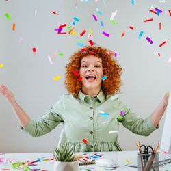 A folga depende da legislação local ou da convenção coletiva da categoria profissional