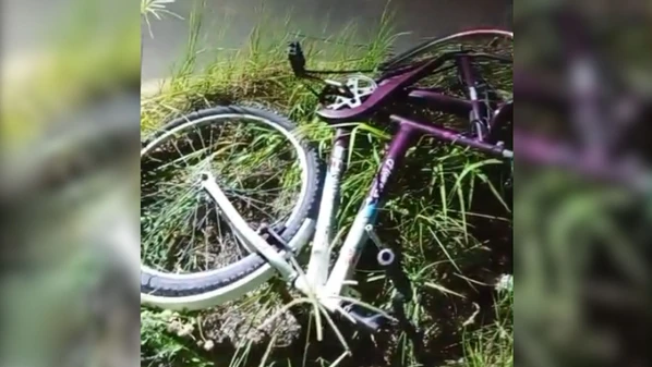 Condutor do segundo veículo fugiu do local sem prestar socorro à vítima; caso aconteceu na última segunda-feira (9)