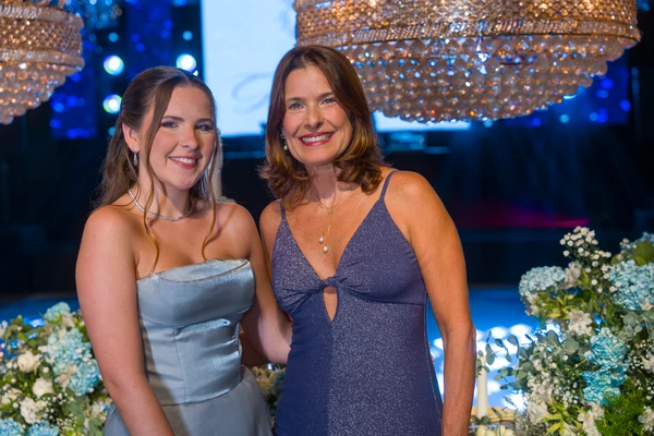 Gabriela Lacerda  e Claudia Mattos