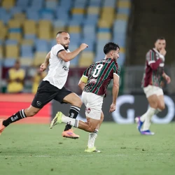 Lucho Acosta marcou o gol do Tricolor no clássico