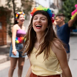 A iniciativa faz parte das ações contínuas da Coordenadoria da Mulher e alerta para a segurança feminina durante os dias de folia