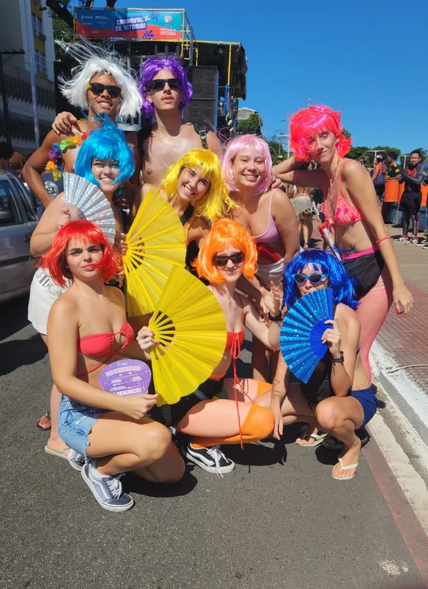 Afrokizomba leva ritmo e representatividade à Avenida Beira-Mar por Ricardo Medeiros