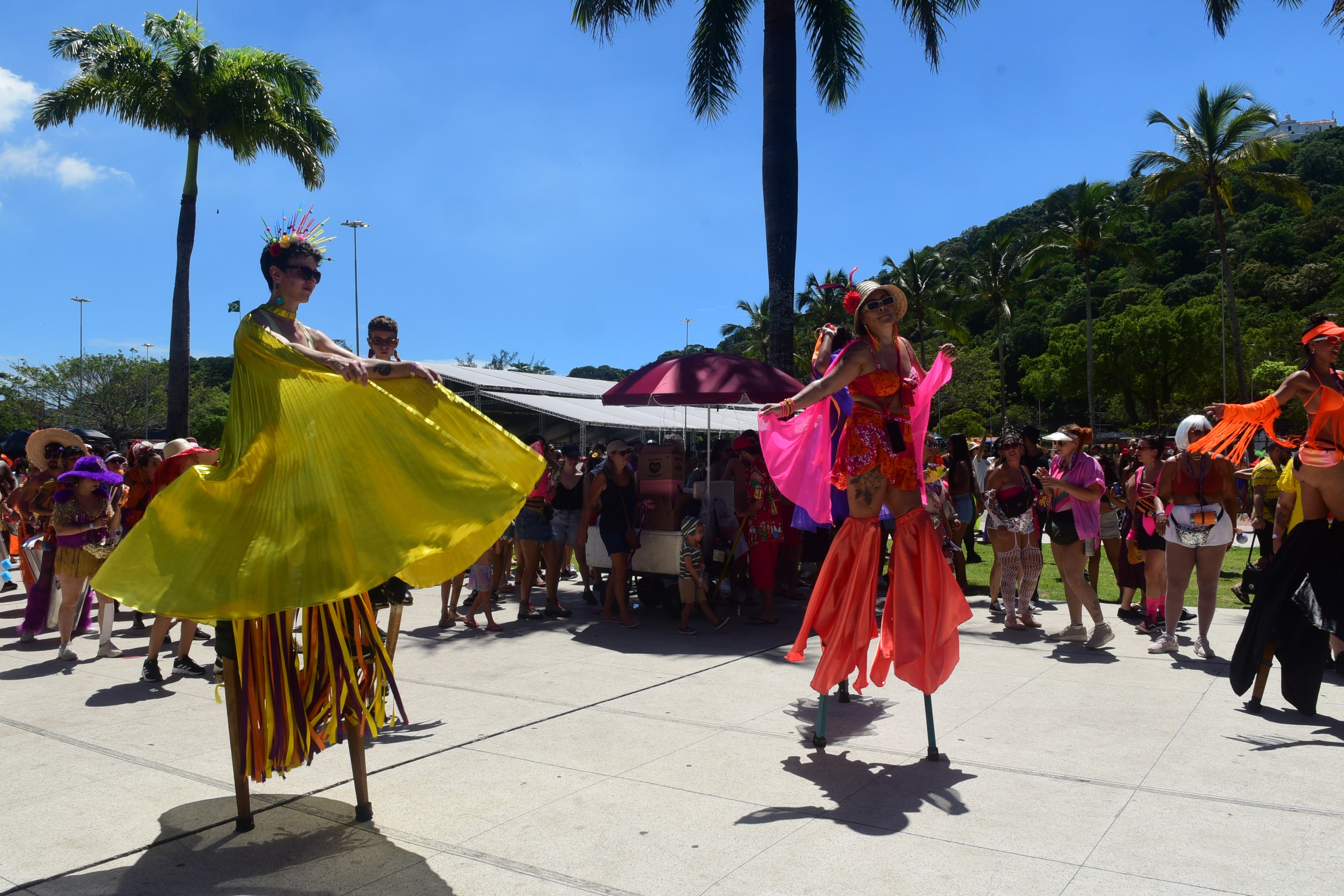 Bloco Balança Penha pelas ruas da Prainha por Carlos Alberto Silva