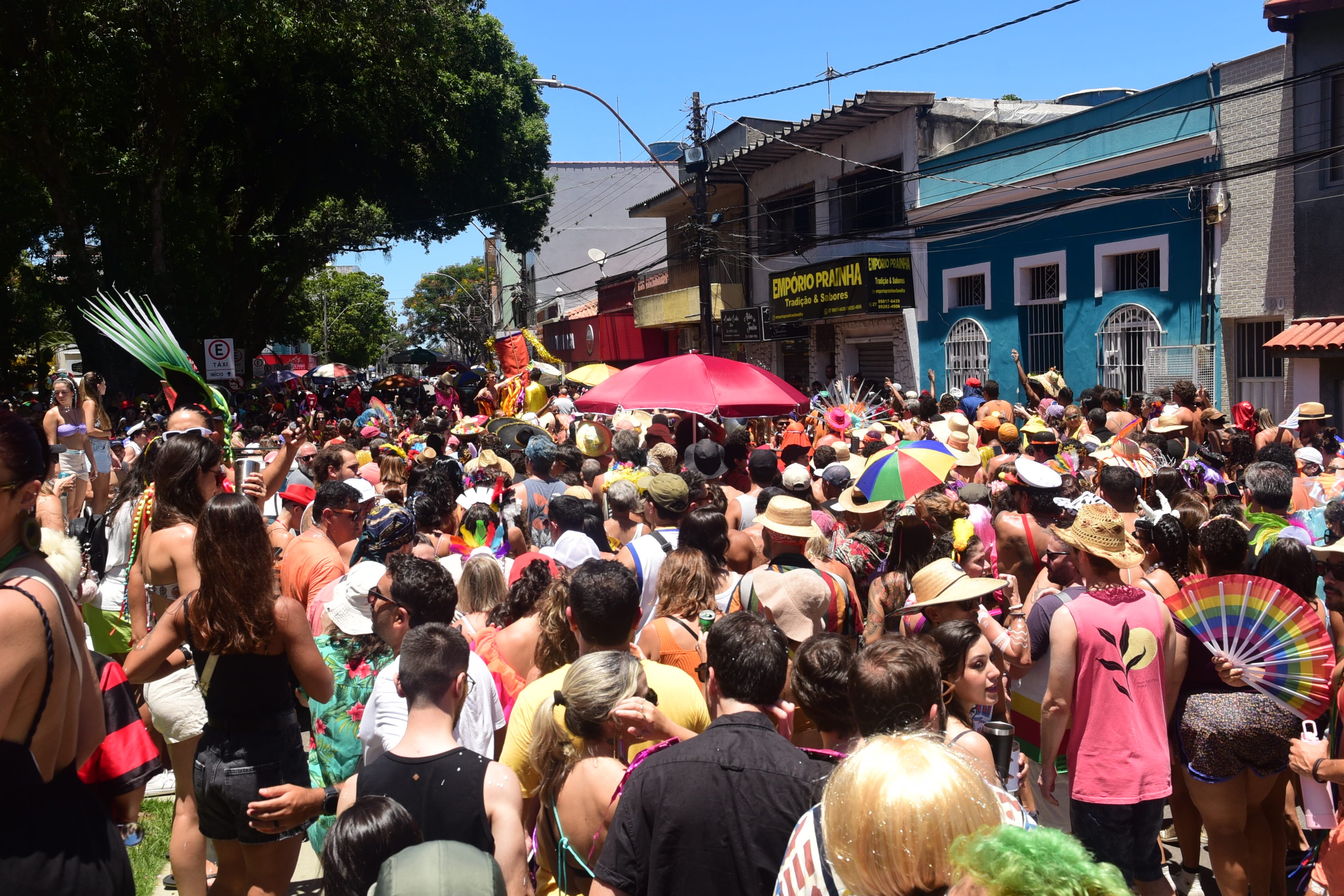 Bloco Balança Penha pelas ruas da Prainha por Carlos Alberto Silva
