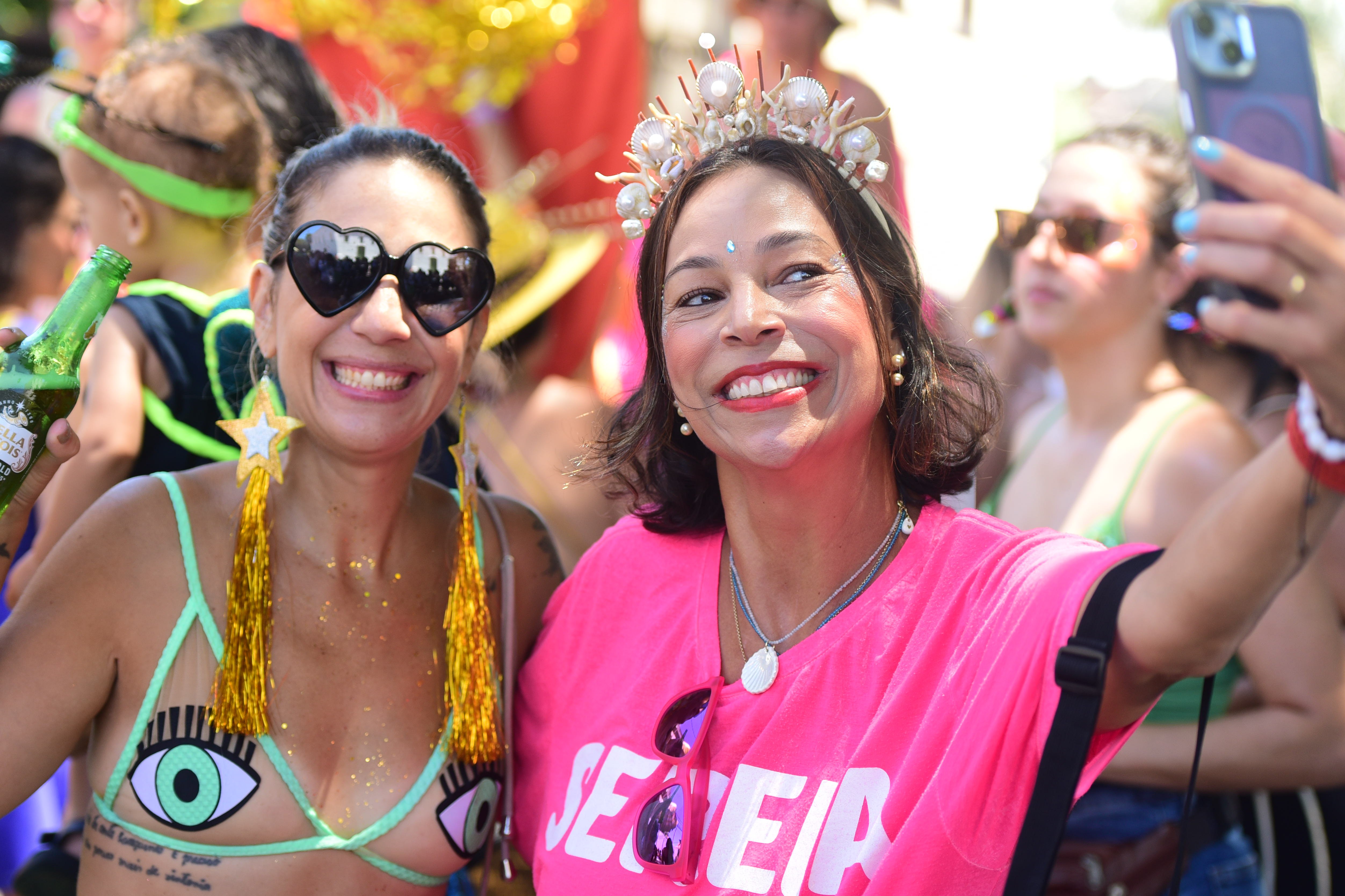 Bloco Balança Penha pelas ruas da Prainha por Carlos Alberto Silva