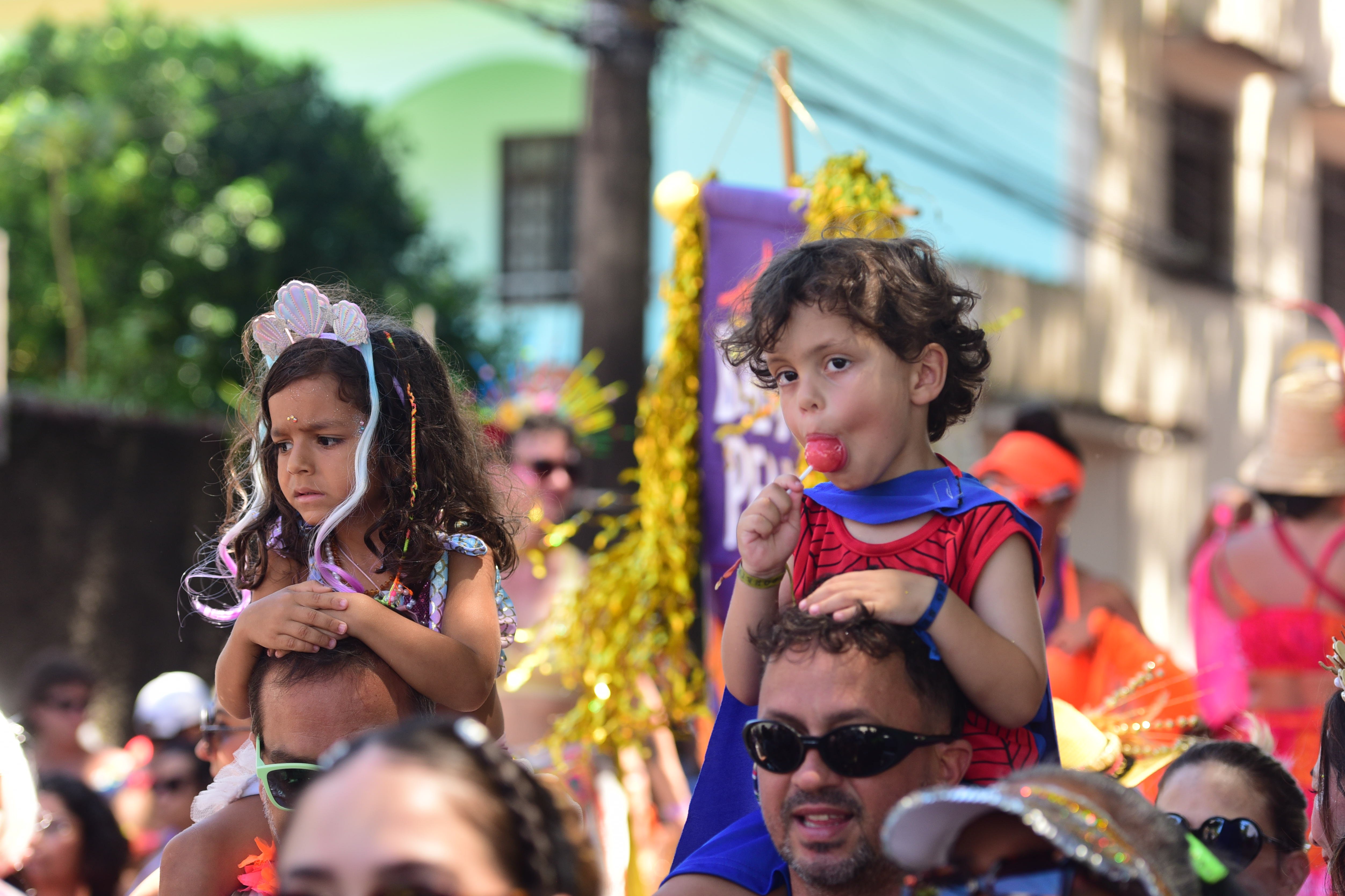 Bloco Balança Penha pelas ruas da Prainha por Carlos Alberto Silva
