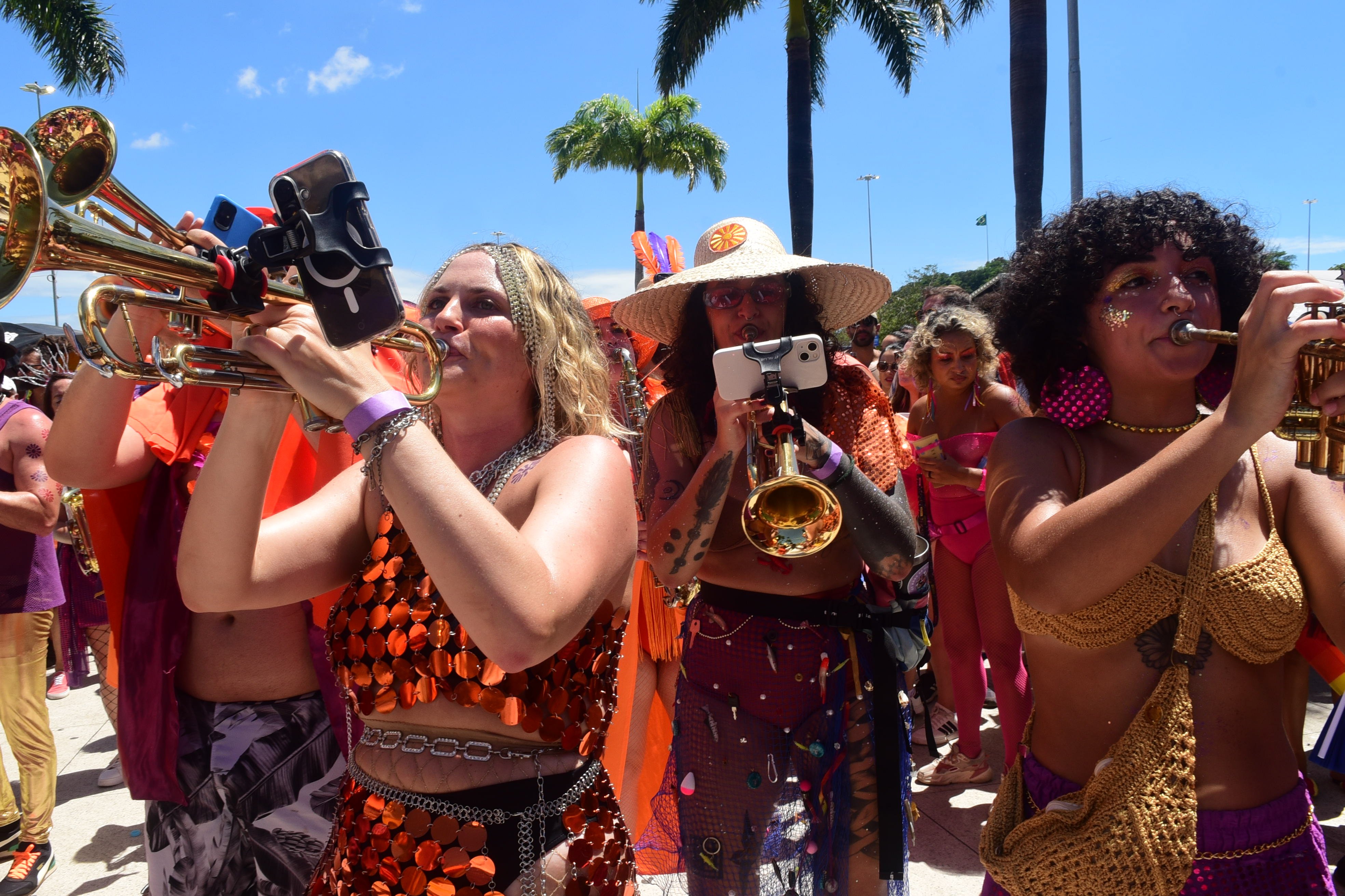 Bloco Balança Penha pelas ruas da Prainha por Carlos Alberto Silva