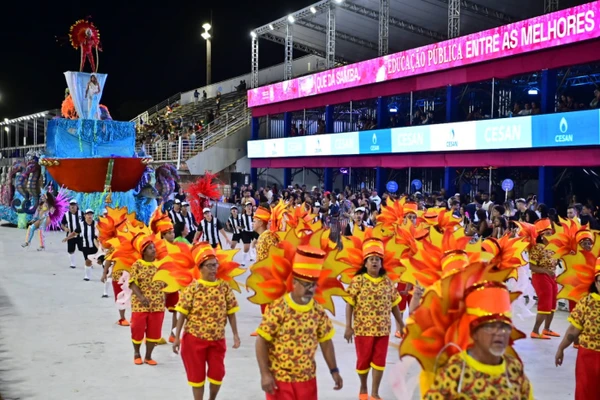 Independente de Eucalipto foi a terceira escola a entrar na avenida nesta sexta-feira (13) por Divulgação | PMV | Marcos Salles
