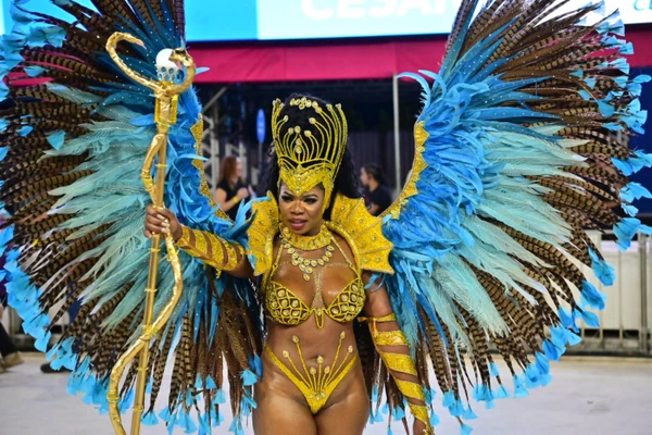 Independente de Eucalipto foi a terceira escola a entrar na avenida nesta sexta-feira (13) por Divulgação | PMV | Marcos Salles