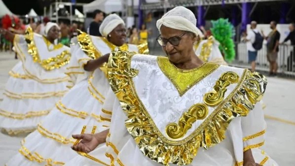 Lieses proibiu dirigentes da Independentes de São Torquato de participarem de eventos da liga após a escola desfilar sem carros alegóricos, fantasias e com número reduzido de componentes