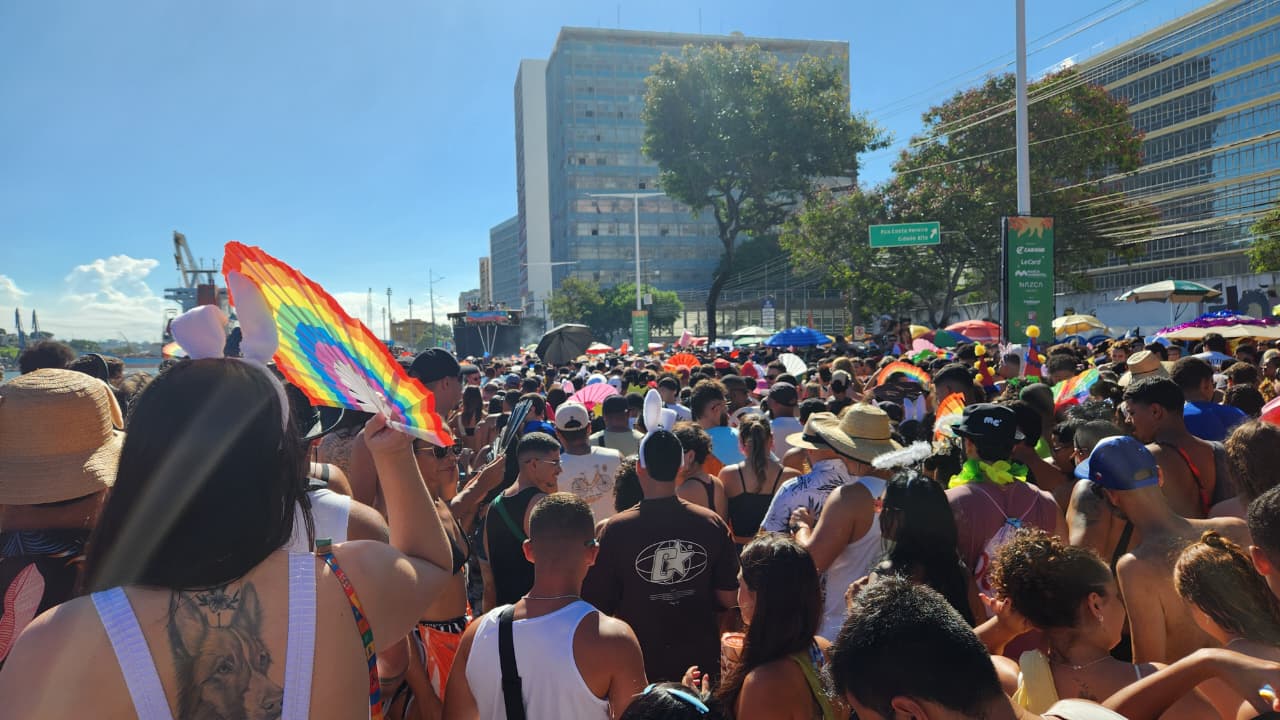Puta Bloco arrasta foliões no Centro por Ricardo Medeiros