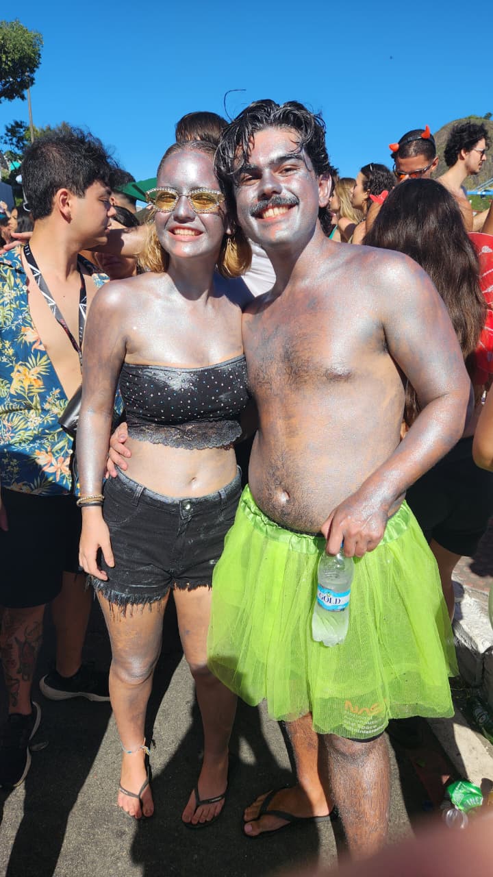 Puta Bloco arrasta foliões no Centro por Ricardo Medeiros