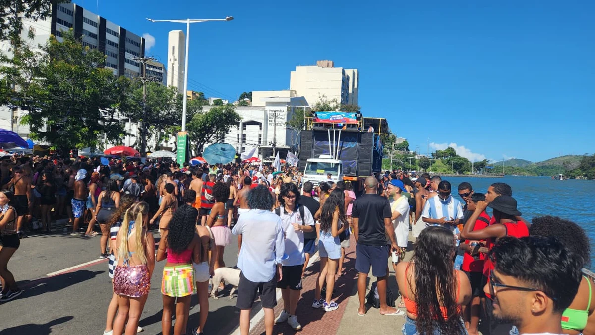 Bloco Coisas de Negres, em Vitória por Fernando Madeira