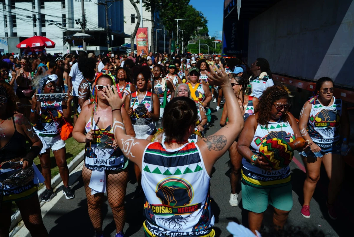 Bloco Coisas de Negres, em Vitória por Fernando Madeira