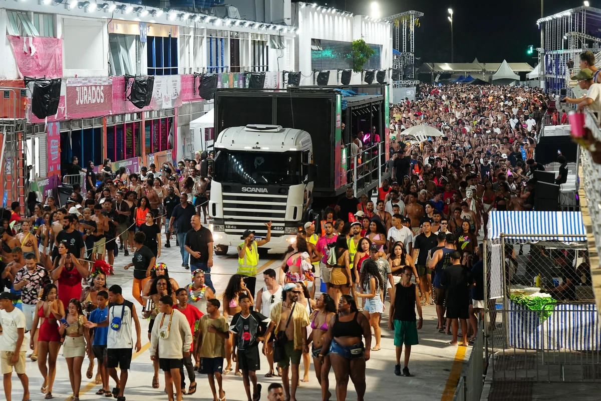 Circuito da Folia no Carnaval de Vitória por Vitor Jubini