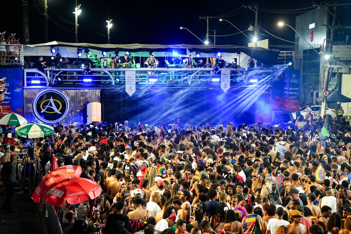 Circuito da Folia no Carnaval de Vitória por Vitor Jubini