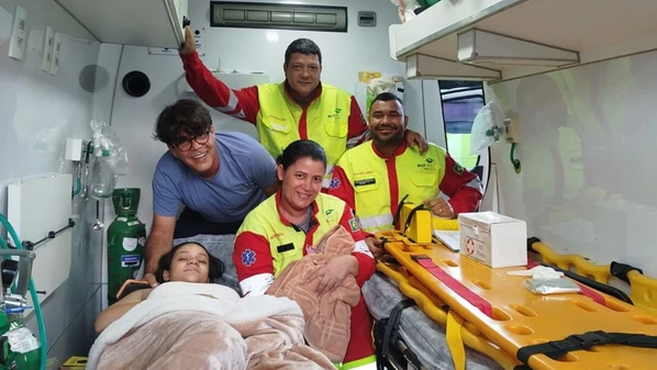 Os pais saíram da zona rural de Aracruz quando, no meio do caminho, perceberam que não haveria tempo de chegar até a maternidade na Serra