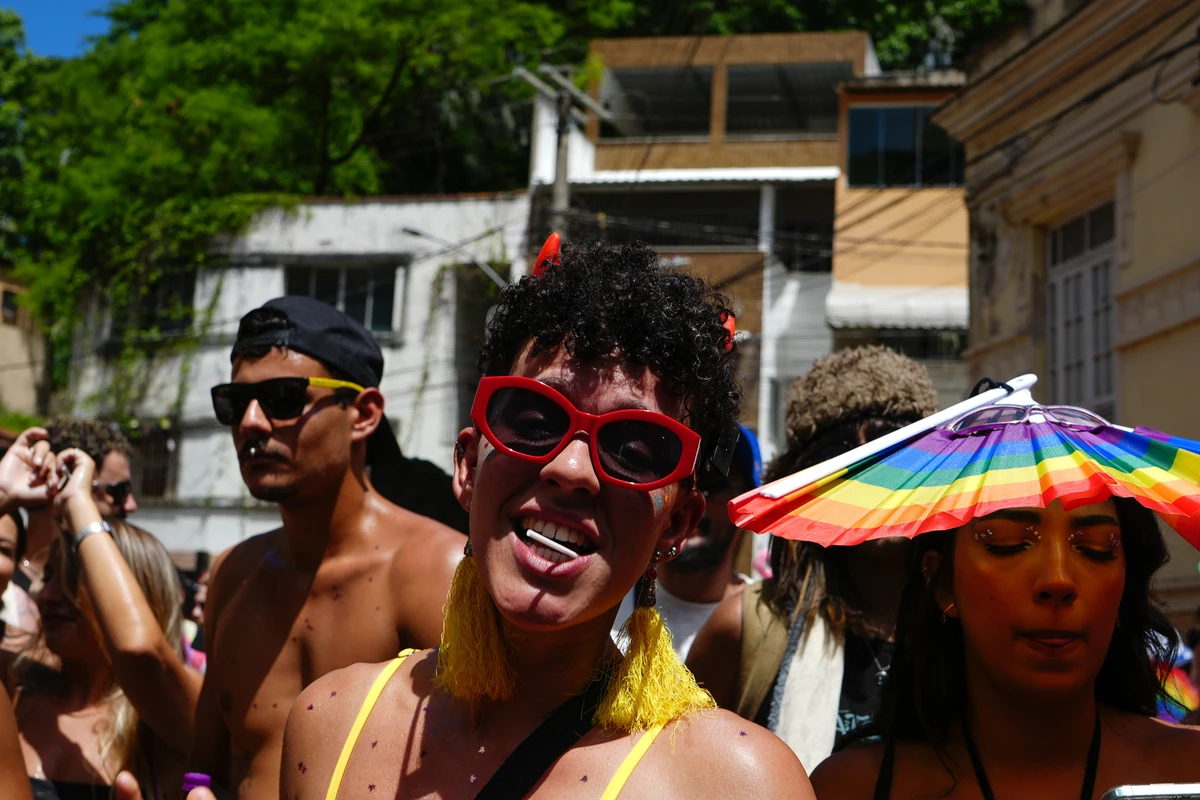 Bloco Amigos da Onça completa 10 anos e leva multidão ao Centro de Vitória por Fernando Madeira