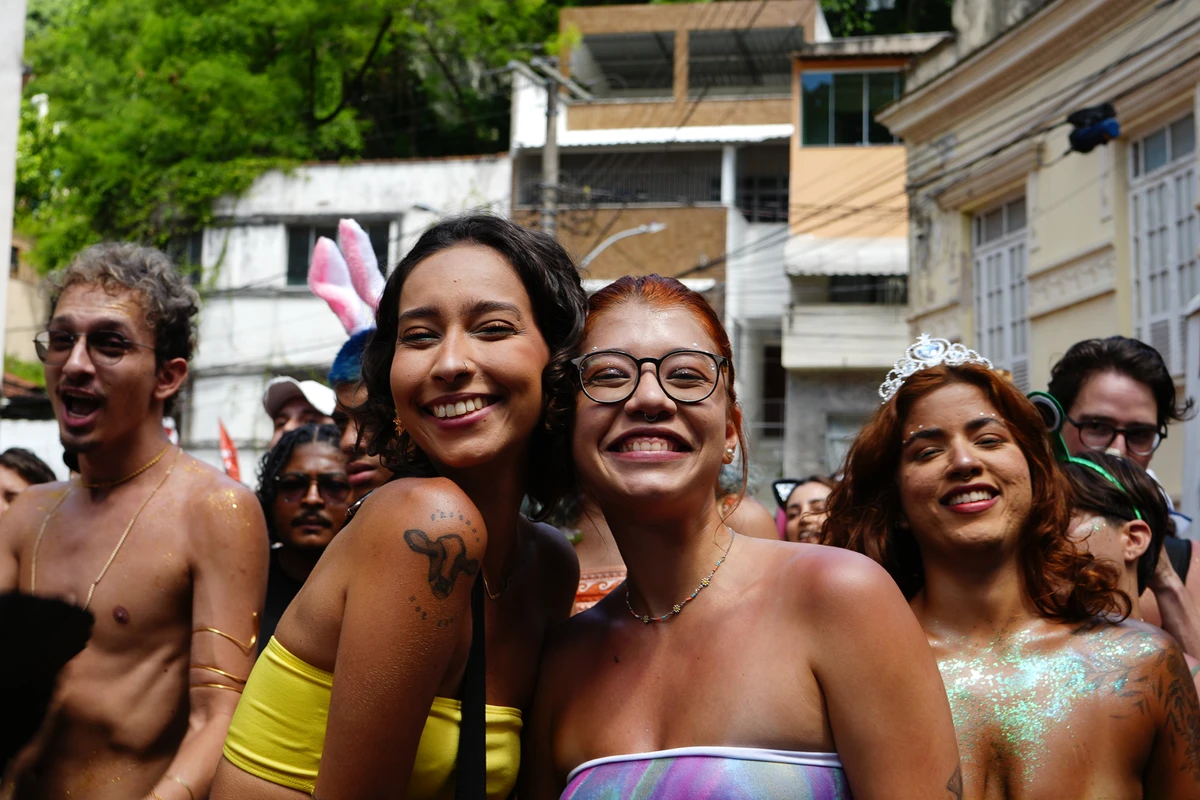 Bloco Amigos da Onça completa 10 anos e leva multidão ao Centro de Vitória por Fernando Madeira