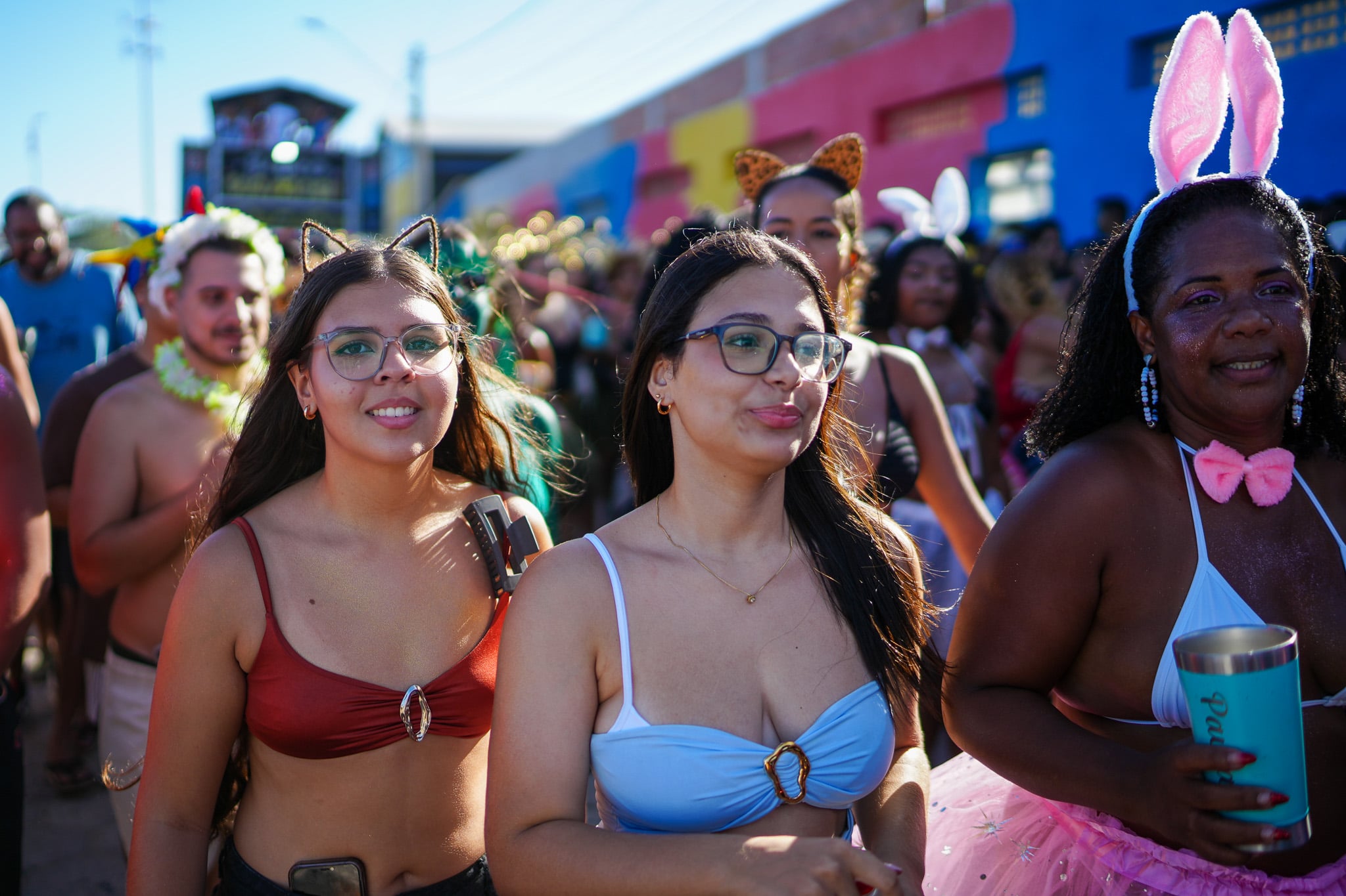 Bloco Surpresa no carnaval da Barra do Jucu por Vitor Jubini