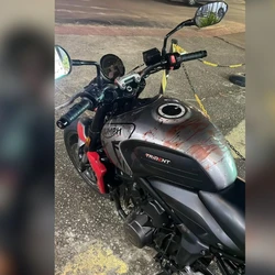 Acidente ocorreu na noite de terça-feira (17); vítima foi socorrida e passou por cirurgia no Hospital Estadual Sílvio Avidos